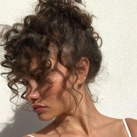 Jayne Matthews, Beauty Wishlist, Curly Hair Photos, Retro Styles, Hairdos For Curly Hair, Hippie Vibes, Amazing Hair, Good Hair Day, Hair Photo