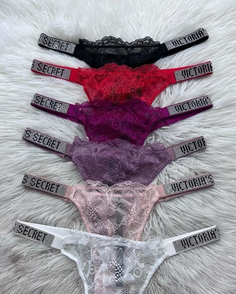 Victoria Secret Under Set, Victoria Secrets Intimo, Viktoria Secret, Sinful Clothing, Victoria's Secret Aesthetic, Pijamas Women, Victoria Secret Outfits, Victoria Secret Perfume, Cute Bras