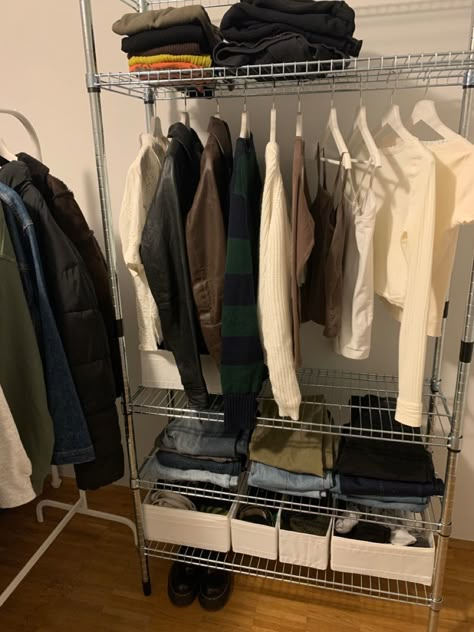 Cloths Rack Aesthetic, Omar Closet, Ikea Omar Closet, Clothing Rack Aesthetic, Ikea Omar, Rack Closet, Cozy Small Bedrooms, Room Organization Bedroom, Open Closet