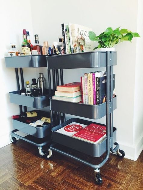 Here are five fun and stylish ideas for storing those cookbooks that you use all the time. Bookcases are a fine option, but look at these fun ideas in the kitchen and in the dining room. Creative cookbook storage and display is a great way to add interest in your diy organizing and decorating efforts for your home. Ikea Dorm, Raskog Ikea, Ikea Raskog Cart, Raskog Cart, Ikea Cart, Cookbook Storage, Ikea Raskog, Shoes Organizer, Ikea Finds