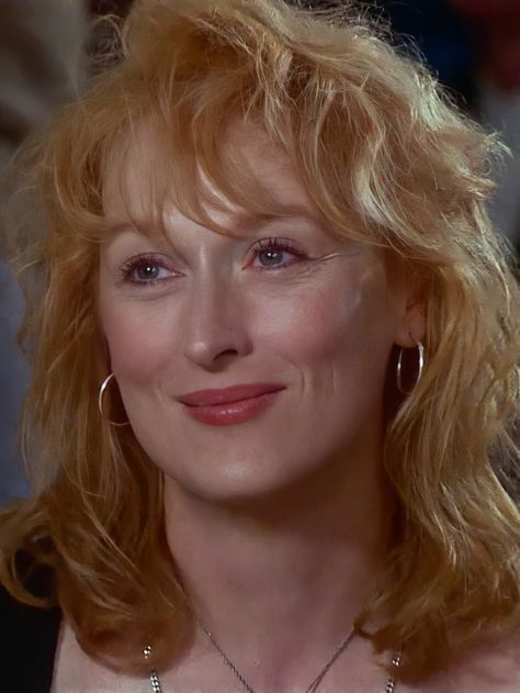 Merel Streep, Meryl Streep Movies, Postcards From The Edge, Female Movie Stars, Miranda Priestly, Julianne Moore, Meryl Streep, Julia Roberts, Clint Eastwood