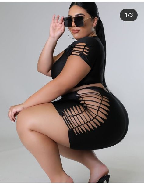 Jesenia Perez, Chic And Curvy, Curvy Women Jeans, Curvy Girl Fashion, Curvy Girl Outfits, Short Set, Curvy Fashion, High Waisted Shorts, Plus Size Fashion