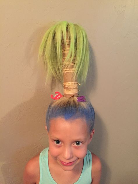 Crazy hair day palm tree!                                                                                                                                                                                 More Crazy Hair For Kids, Wacky Hair Days, Crazy Hair Day, Wacky Hair, Crazy Hair Day At School, Crazy Hair Days, Halloween Hair, Creative Hairstyles, Easter Hairstyles