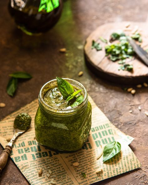 Jungle Food, Homemade Basil Pesto, Asian Food Photography, Pictures Of Food, Fusion Recipes, Sauce Bolognaise, Food Photoshoot, Food Photography Tips, Afternoon Tea Parties