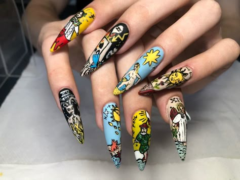 Tarot card nail art hand painted!! #nails #witch #tarot #tarotcard #tarotnailart #nailart #nailedit #naildesign #longnails #handpainted Hand Painting Nail Art, Tarot Nails Acrylic, Tarot Nails Art, Tarot Cards Nails, Mystical Nail Art, Nail Art Hand Painted, Tarot Inspired Nails, Tarot Card Nail Art, Tarot Nail Art