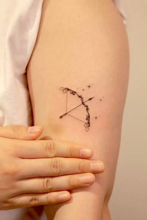 Dainty Archer Tattoo, Sagittarius Archer, Sagittarius Archer Tattoo Women, Tattoo Ideas Saggitarius, How And Arrow Tattoo, Tiny Archer Tattoo, Mini Bow And Arrow Tattoo, Fine Line Bow And Arrow Tattoo, Artemis Bow And Arrow Tattoo