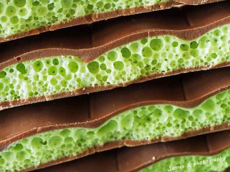 Macro shot of mint Aero chocolate, when it comes to taking pics I will consider almost anything to take a pic of. The 'reward' for this was not only getting a photo but also a tasty treat. Aero Chocolate, Mint And Chocolate, Greens Recipe, A Pic, Mint Chocolate, Yummy Treats, Nom Nom, A Photo, Bubbles