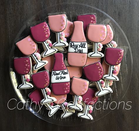 Wine cookies Wine Exchange, Sugar Cookie Business, Bridal Shower Wine Theme, Wine Cookies, Cookie Decoration, Sugar Cookie Designs, Cookie Business, Themed Bridal Shower, Wine Decor