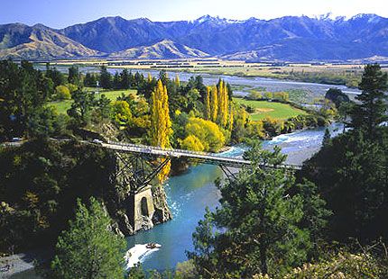 Hanmer Springs - can't believe I used to live here, so beautiful! Aspen Lodge, New Zealand Adventure, New Zealand South Island, Christchurch New Zealand, Holiday Places, Island Holiday, Scenic Beauty, Life Is A Journey, South Island