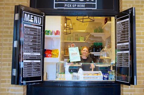 Sandwich or coffee anyone? Kiosk is next to King's Cross Station - London Evening Standard Coffee Hatch Window, Small Food Shop Interior Design, Hole In The Wall Coffee Shop, Small Juice Shop Design, Small Store Design Food, Hole In The Wall Cafe, Small Food Stall, Small Kiosk Design, Small Food Shop