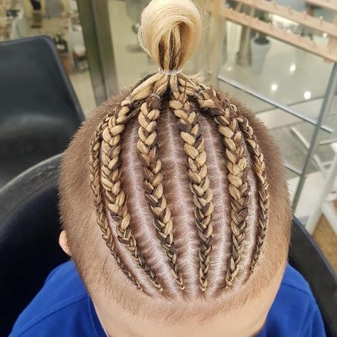 White Man Braids Hairstyles, White Mens Braids Hairstyles, White Men Box Braids, White Boy Cornrows, Off White Stitch Braids Men, Boys Braids, Braids Blonde, Boy Braids, Braids For Boys