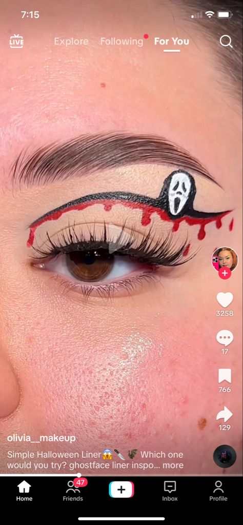 Scream Makeup Simple, Ghost Face Makeup Ideas, Ghost Face Eye Makeup, Subtle Halloween Eye Makeup, Ghost Face Makeup Look, Scream Make Up Looks Easy, Ghost Face Face Paint, Ghost Face Eyeliner, Ghostface Eyeliner