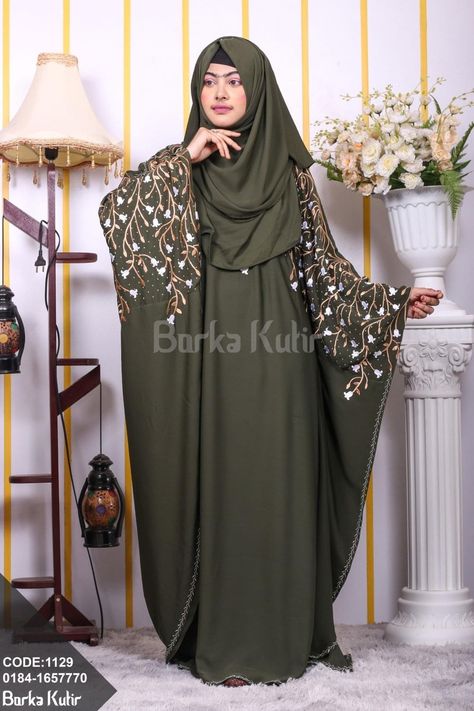 Butterfly Abaya, Abaya Designs Latest, Abaya Design, Hijab Designs, Kaftan Abaya, Dress Design Patterns, Kurti Designs Party Wear, Muslim Fashion Dress, Funny Shirts Women