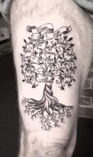 Family Tree Tattoos For Women, Family Tree Tattoo For Men, Grandkids Tattoos, Family Tree Tattoo Designs, Tattoos Tree, Tree Tattoo Men, Roots Tattoo, Mama Tattoo, Cage Tattoos