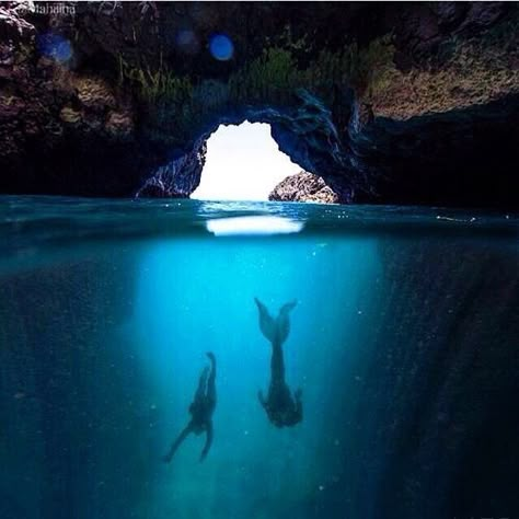 Moon Pool, No Ordinary Girl, H2o Mermaids, Mermaid Cove, Siren Mermaid, Mako Mermaids, Ocean Girl, Water Aesthetic, Real Mermaids