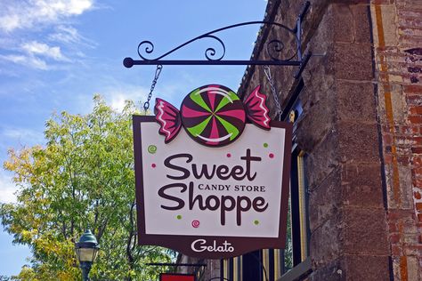 "Sweet Shoppe Candy Store" Shop Sign in Flagstaff, AZ | Flickr Candy Shop Sign Ideas, Sweet Shop Sign, Candy Store Ideas Design, Sweet Shop Decor, Toy Store Sign, Candy Shop Sign, Vintage Candy Shop, Old Fashioned Sweet Shop, Shop Board Design