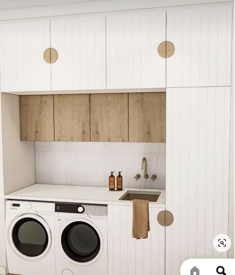 Scandi Laundry Room, Washroom Laundry Room Combo, Japandi Laundry Room, Laundry Bathroom Combo Layout, Laundry In Garage, Butlers Pantry Laundry Room Combo, Minimal Laundry Room, Minimalist Laundry Room, Scandinavian Laundry Room