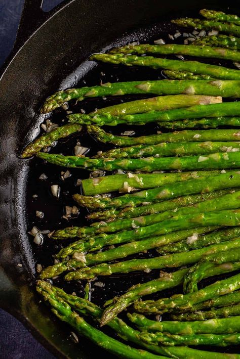 Making perfectly Pan Fried Asparagus at home requires just 3 simple ingredients and less than 10 minutes! It's the perfect side dish to serve alongside virtually any main during the Winter and Spring seasons. Fried Asparagus Recipes, Puff Pastry Dinner, Pan Fried Asparagus, Vegetable Rice Pilaf, Fried Asparagus, Asparagus Side Dish, Easy Asparagus Recipes, Asparagus Seasoning, Vegan Fries