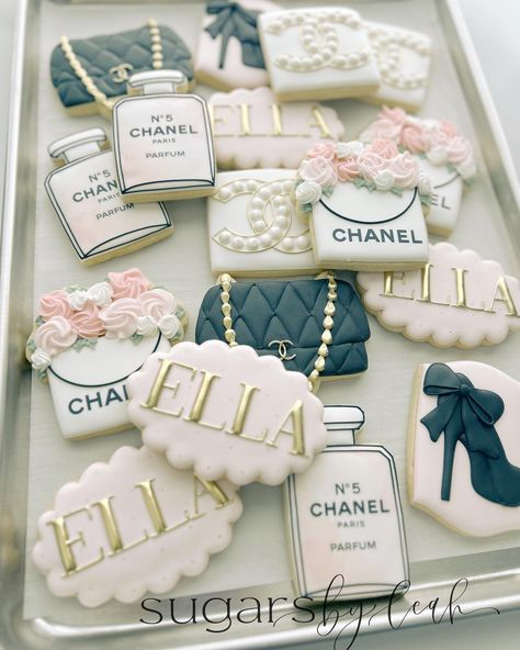 Leah Malvarose (@sugarsbyleah) • Instagram photos and videos Cookie Room, Coco Chanel Birthday Party, Chanel Cookies, Coco Chanel Birthday, Chanel Bridal Shower, Chanel Bridal, Coco Chanel Party, 39 Birthday, Chanel Birthday Party