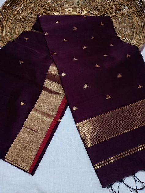 Pure maheshwari handloom silk by cotton material handweaving saree #maheshwari #maheshwarisaree #maheshwarisilk #maheshwarisarees #maheshwarisilkcotton #maheshwarisilksarees #maheshwarihandloom #maheshwaris #maheshwaricotton #maheshwarihandloomsaree #maheshwarisilksaree #maheshwarisilks #maheshwarisaris #maheshwarisilkcottonsaree #maheshwarisilkcottonwithblouse #maheshwarisari #maheshwarisilkcottonsarees #maheshwarihandlooms #maheswarisilk #maheswari #maheswarisarees #maheswarisaree #maheswarisi Maheshwari Saree Silk, Maheshwari Saree, Concrete Staircase, Saree Trends, Dresses Indian, Handwork Embroidery Design, Designer Dresses Indian, Embroidery Design, Silk Sarees