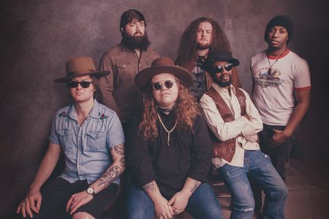 Watch Marcus King Band’s Mournful ‘Goodbye Carolina’ Video Marcus King, Country Music News, Old King, Band Photography, Southern Rock, Musical Band, Artist Interview, Blues Rock, Music Is Life