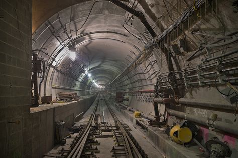 The light at the end of the tunnel. NYC Subway. Underground Construction, Abandoned Subway, Subway Tunnel, Industrial Environment, Tunnel Boring Machine, London Underground Train, Underground Train, Tree Town, Ny Subway