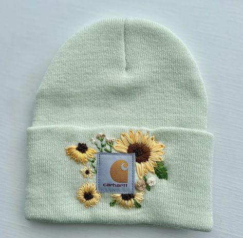 Carhart Hats, Embroidered Hats Ideas, Custom Carhartt, Sophia Lauren, Compatible Colors, Carhartt Beanies, Beanie Carhartt, Jean Embroidery, Sunflower Stuff