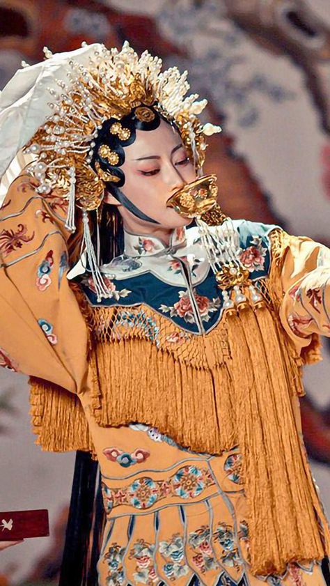 Story Of Yanxi Palace, Yanxi Palace, Chinese Opera, Chinese Aesthetic, Royal Love, Chinese Fashion, Ancient China, Qing Dynasty, Crown Princess