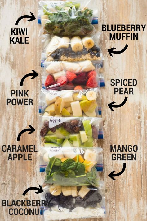 How to make smoothie freezer packs for easy smoothie recipes any time you want!  Get tips for how to make smoothies and how to freeze them for later plus 14 great fruit smoothie recipes. Freezer Smoothie Packs, Freezer Smoothies, Smoothies Vegan, Freezer Packs, Resep Smoothie, Breakfast Low Carb, Overnight Oat, Spiced Pear, Smoothie Packs