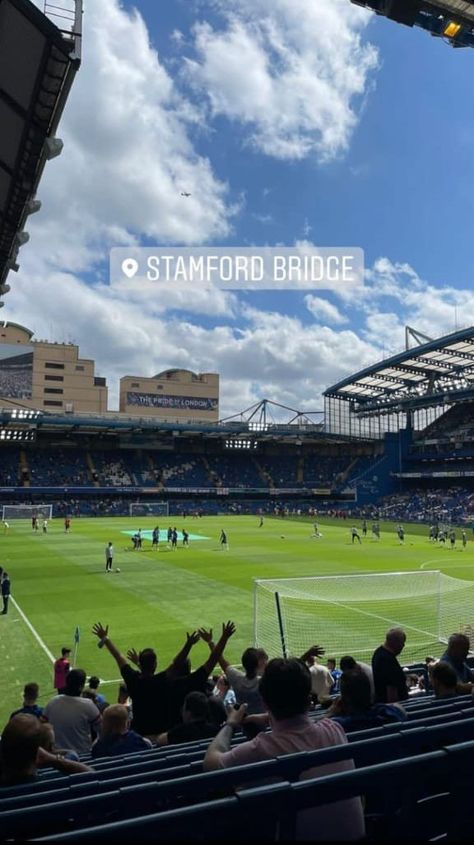 Stamford Bridge Aesthetic, Chelsea Aesthetic, Chelsea Game, Chelsea Football Team, Chelsea Team, Swag Wallpaper, Football Wags, Soccer Stadium, Mason Mount