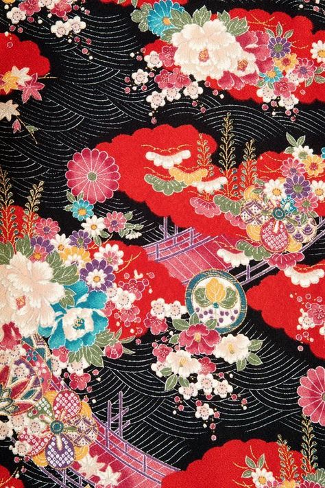 Japanese Kimono Fabric, Kimono Fabric Pattern, Kimono Patterns, Japanese Designs, Design Japonais, Kimono Pattern, Japanese Textiles, Kimono Fabric, Japan Design