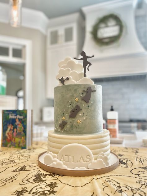 Peter Pan Wedding Cake, Peter Pan First Birthday Cake, Peter Pan Themed Cake, Neverland Birthday Cake, Peter Pan Themed Birthday Party, Never Grow Up Peter Pan First Birthday, Peter Pan 1st Birthday Cake, Peter Pan In One-derland, Peter Pan Never Grow Up Birthday