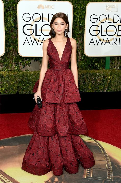 Pin for Later: Don't Miss a Single Sexy Look From the Golden Globes Zendaya Wearing Marchesa. Golden Globes 2016, Golden Globes Dresses, Marchesa Gowns, Gina Rodriguez, Golden Globes Red Carpet, Jaimie Alexander, Zendaya Style, Fashion Tape, Jenna Dewan