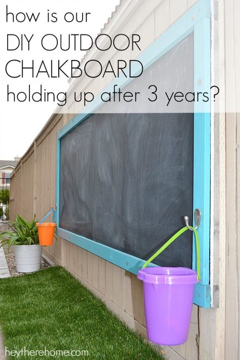 Chalkboard Diy, Outdoor Chalkboard, Amazing Backyard, Backyard Dreams, Outdoor Play Area, Big Backyard, Air Air, Outdoor Classroom, Backyard Playground