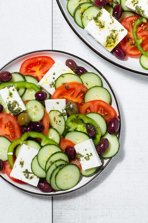 This Greek cucumber salad is bursting with flavor thanks to kalamata olives, feta cheese, and a simple olive dressing. The creamy feta and the briny olives provide a perfect contrast to the crisp cucumbers, making this dish the perfect summer side dish. Just add tomatoes and fresh oregano, and you have a delicious and healthy side in no time. Greek Cucumber, Greek Cucumber Salad, Greek Diet, Creamy Feta, Summer Side Dish, Salmon Pasta, Persian Cucumber, Summer Tomato, Summer Side Dishes