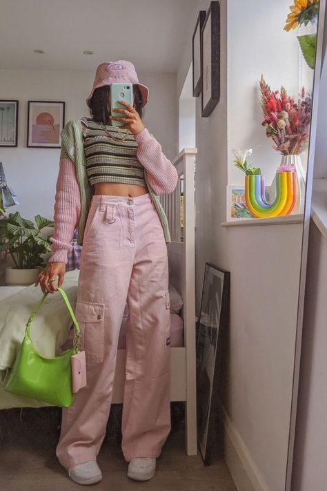 Y2k Ideas, Outfit Uni, Mode Indie, Swag Fits, Minga London, Soft Girl Outfits, Pastel Outfit, Shein Outfits, Fashion Hacks