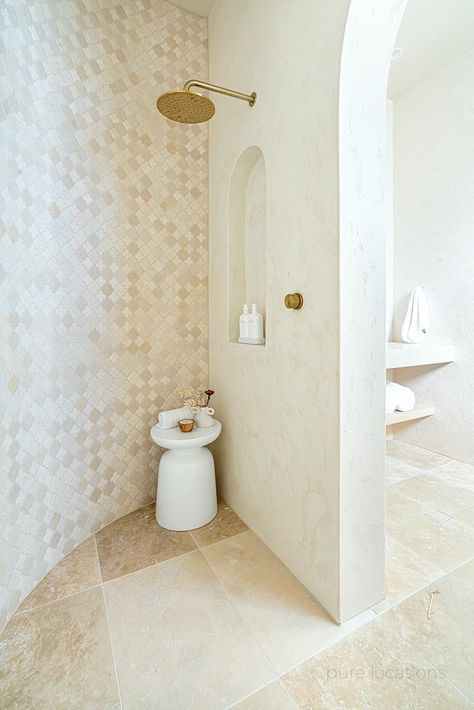 Unique Bathrooms, Stone Feature Wall, Mediterranean Bathroom, Coastal Bathrooms, Curved Staircase, Bathroom Trends, Bathroom Renos, Bathroom Renovations, Bathroom Renovation