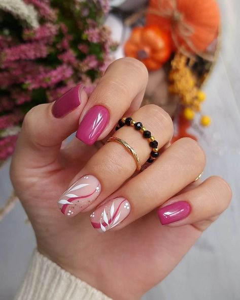 Manicure Nail Designs, Simple Gel Nails, Work Nails, Pretty Nail Art Designs, Trendy Nail Art, Nail Designs Glitter, Pink Acrylic Nails, Dipped Nails, Floral Nails