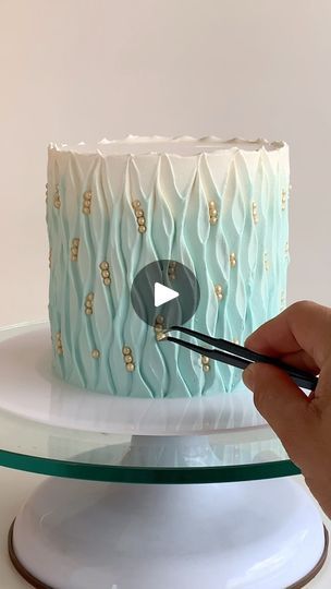 Latest Cake Design, Cake Frosting Designs, Birthday Cake For Women Elegant, Icing Cake Design, Cake Decorating Tutorials Videos, Sugar Decorations For Cakes, Tårta Design, Cake Designs For Boy, Decorating Frosting