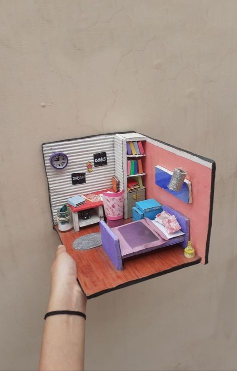 Diy Ocean Decor, Cardboard Crafts Kids, Room Box Miniatures, Diy Barbie House, Doll Furniture Diy, Diy Barbie Furniture, Cardboard House, Miniature Rooms, Diy Paper Crafts Decoration