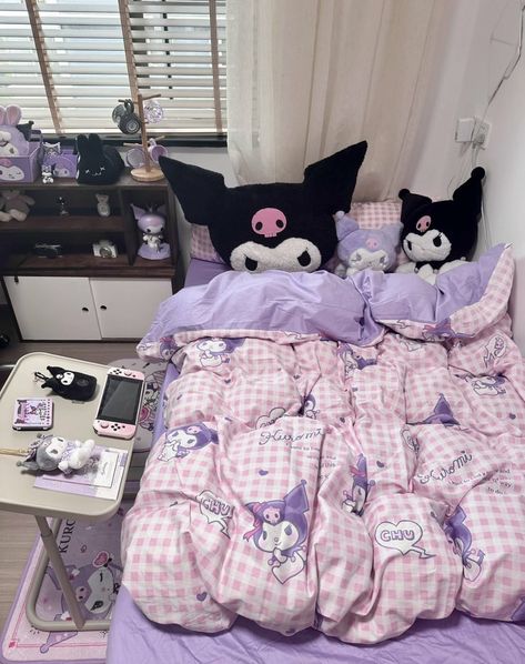 My Melody And Kuromi Room, Kuromi Bedding, Kuromi Bed, Kuromi Room Decor, Kuromi Bedroom, Kuromi Things, Sanrio Bedroom, Kuromi Room, Sanrio Room