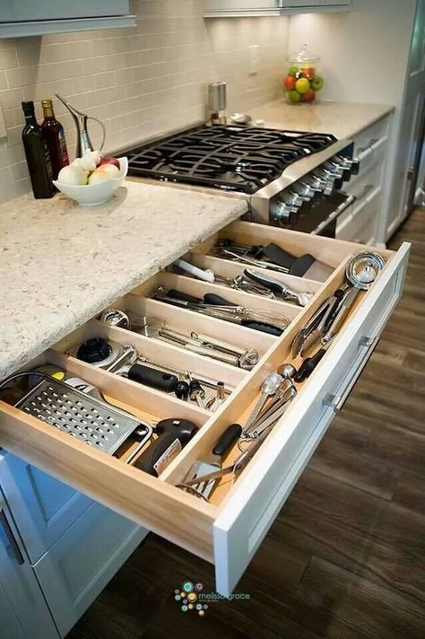 Organized Utensil Drawer, Kitchen Large Utensil Organization, Large Kitchen Drawer Organization, Kitchen Utensil Organization Drawer, Kitchen Cooking Utensil Organization, Luxury Kitchen Cabinet Design, Kitchen Window Ideas Over Sink, Cooking Oil Storage, Utensils Drawer