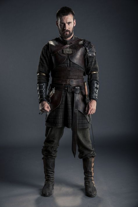 The Last Kingdom - Finan Larp Rogue Costumes, Medival Outfits Male, Viking Outfit Male, Viking Clothing Male, Rogue Costume, Mirror Costume, Viking Outfit, Medieval Clothing Men, Viking Cosplay