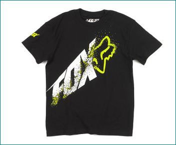 Boys (8-20) Fox Racing Re-Layer Tee M, BlackSale $14.99 http://www.cheaperpricefind.com Black Racing Style T-shirt With Letter Print, Fox Motocross Logo, Fox Shirts Racing, Fox Racing Hoodie, Dirt Bike Shirts, Fox Racing Clothing, Fox Clothing, Fox Shirt, Fox Logo