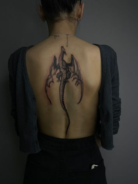 Dragon Tattoo ideas #enchantedtattoo #tattooideas #tattoodesigns #forearmtatsforwomen #tattoos #realism #artbody #coupl #latinatattooideas #baddietatsarmsleeve #tattoo #tattoos #tattooart #bodyart #tattooinspiration #tattoostyle #tattooideas #tattoolove #tattooaddict #inked Sagittarius Tattoos, Tattoos Realism, Dragon Tattoo Ideas, Bookish Tattoos, Sagittarius Tattoo, Dragon Tattoo For Women, Wicked Tattoos, Spine Tattoos For Women, Badass Tattoos