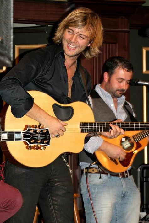 Keith Harkin Arnie Hammer, John Millington, Irish Things, Keith Harkin, Irish Musicians, Celtic Thunder, Celtic Woman, Irish Music, Happy Faces