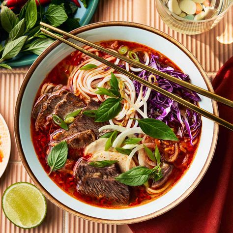 Instant Pot Bun Bo Hue, Instant Pot Recipes Vietnamese, Bun Bo Hue Instant Pot, Bun Bo Hue Recipe Vietnam, Vietnamese Instant Pot Recipes, Asian Instant Pot Recipes, Bun Bo Hue Recipe, Bun Bo Hue, Vietnamese Soup