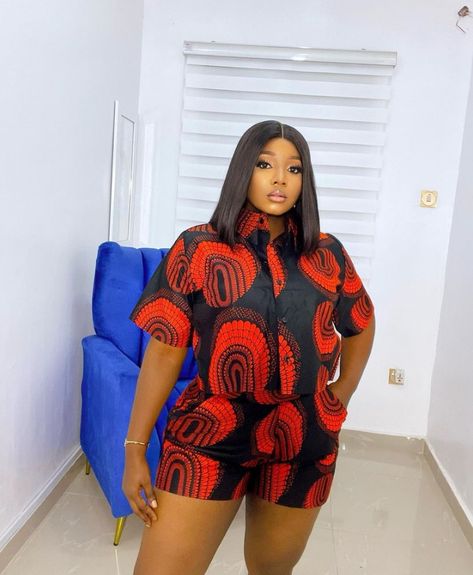 Ankara Shirt And Short For Women, Ankara Two Piece Outfit Shorts, Ankara 2 Piece Set Pants, Ankara Shirt And Trouser For Women, Ankara Shorts And Top For Ladies, Short Trousers Outfit Women, Ankara Trouser And Top, Trouser And Top For Ladies, Chitenge Outfits