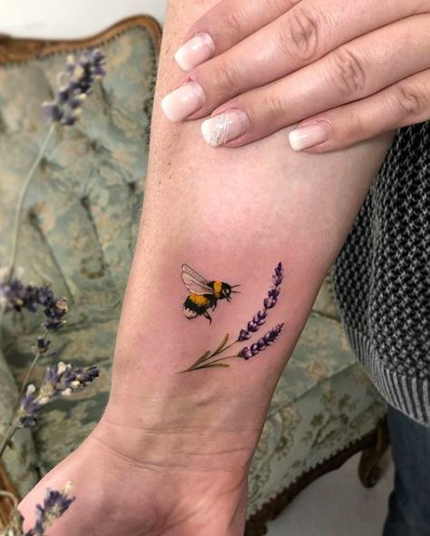 150+ Beautiful Bee Tattoos Designs With Meanings (2023) - TattoosBoyGirl Bee Tattoo Meaning, Bee And Flower Tattoo, Small Bee Tattoo, Bee Tattoos, Bumble Bee Tattoo, Lavender Tattoo, Small Flower Tattoos, Cute Small Tattoos, Bee Tattoo