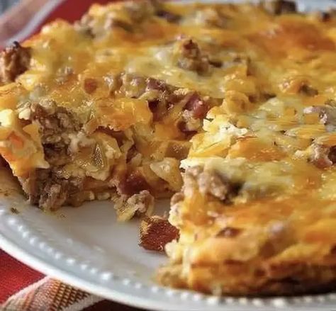 The Ultimate Guide to Making the Perfect Monterey Sausage Pie: A Flavorful Journey [KETO Version Inside] Sausage Pie Recipe, Sausage Pie, Breakfast Sausage Recipes, Breakfast Recipies, Sausage Dishes, Bisquick Recipes, Biscuit Mix, Instant Recipes, Delicious Pies